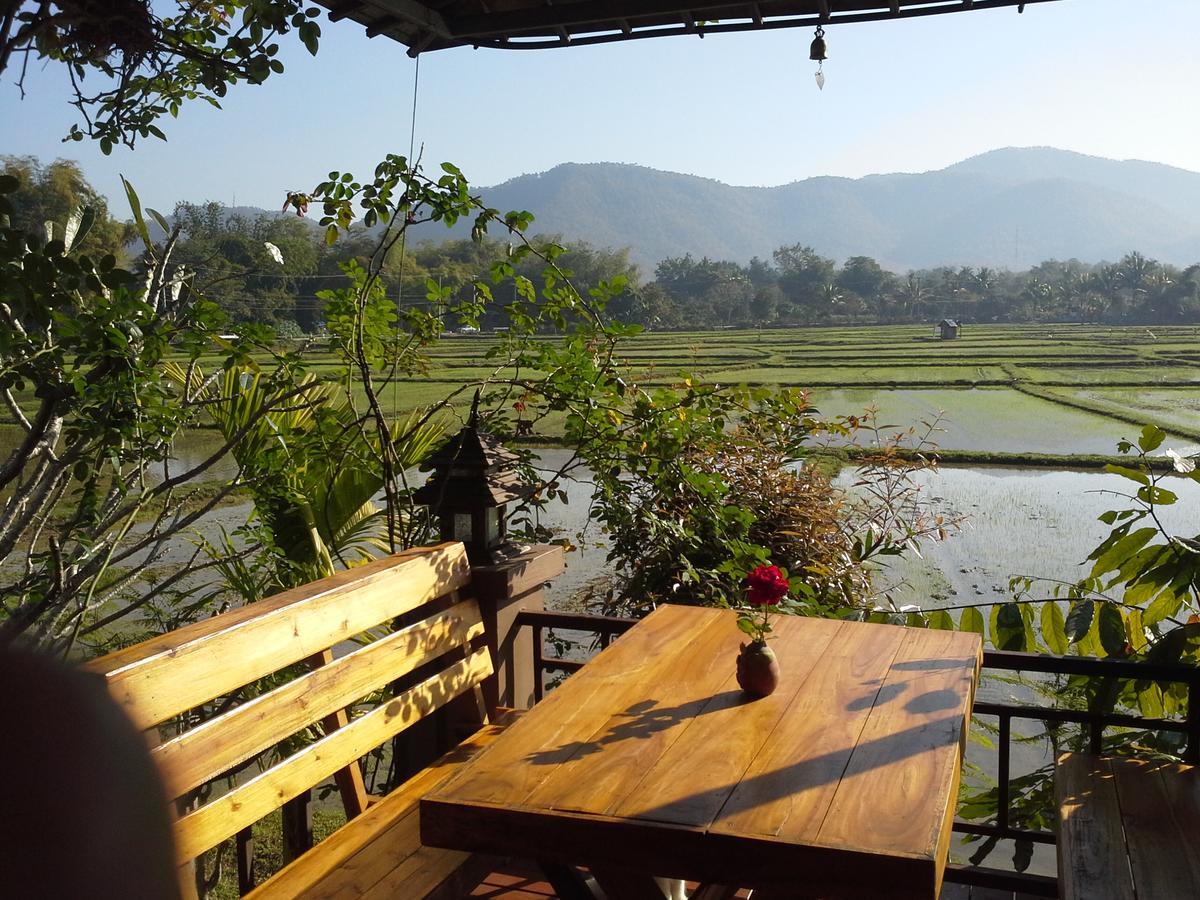 Jamjuree Garden Bed & Breakfast Ban Thung Ma Nieo Exterior photo